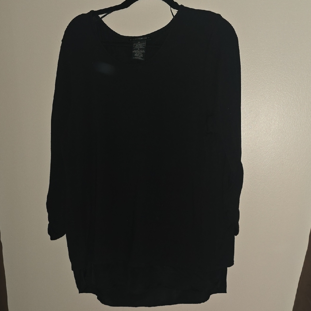 Grace Elements Classic Black Top